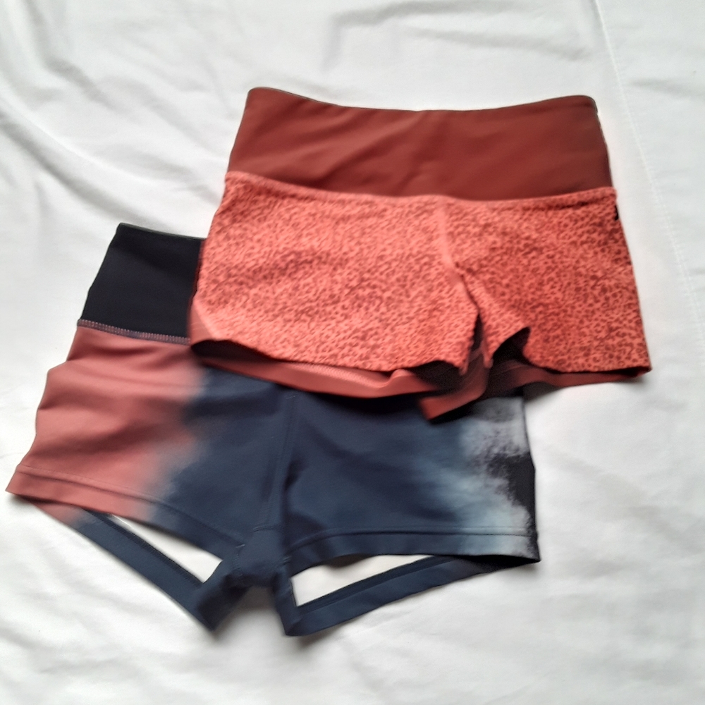 2 Pairs Hurley Womens Quick Dry Compression Shorts